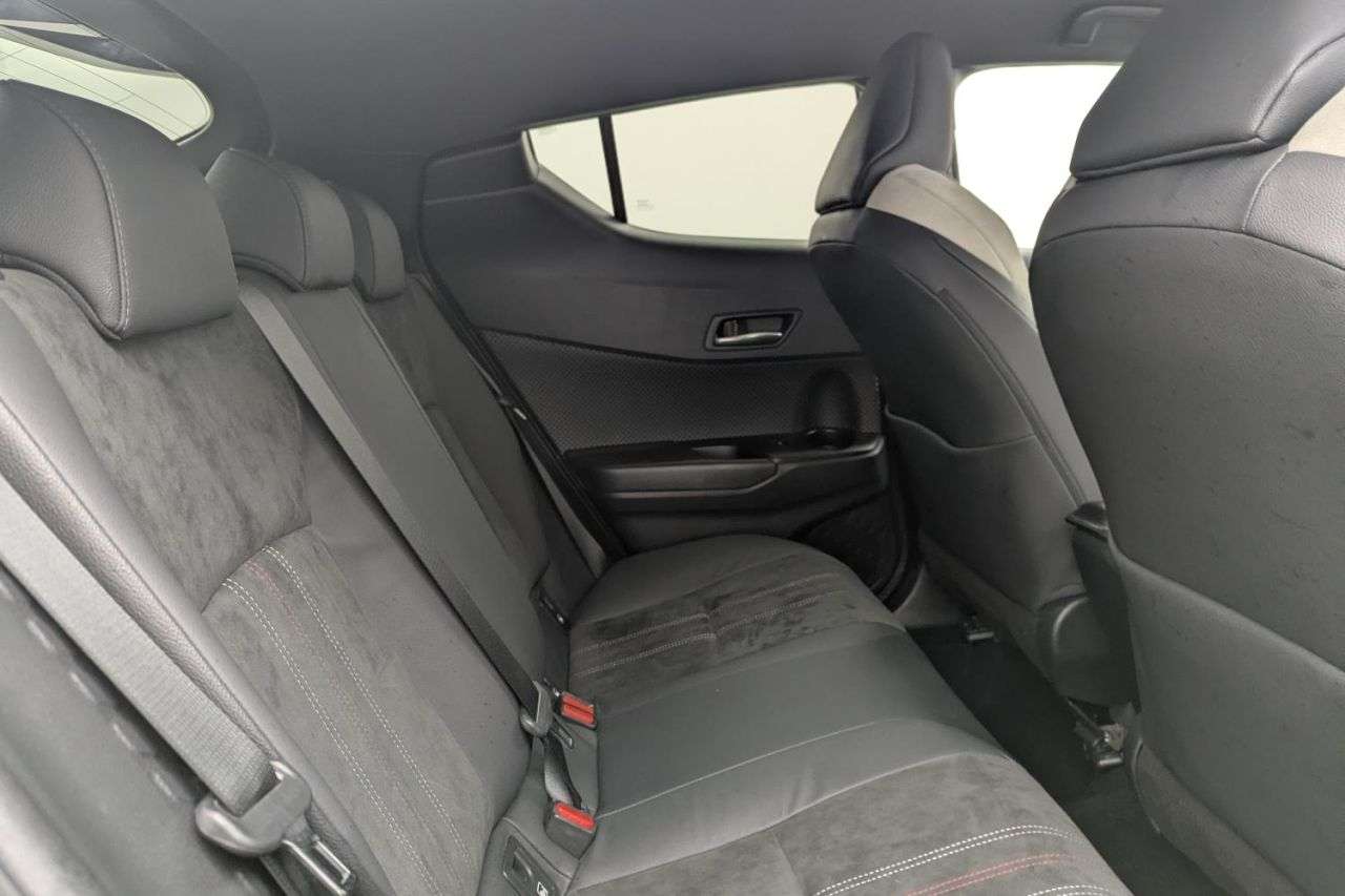 2022 TOYOTA C-HR 2022 TOYOTA C-HR