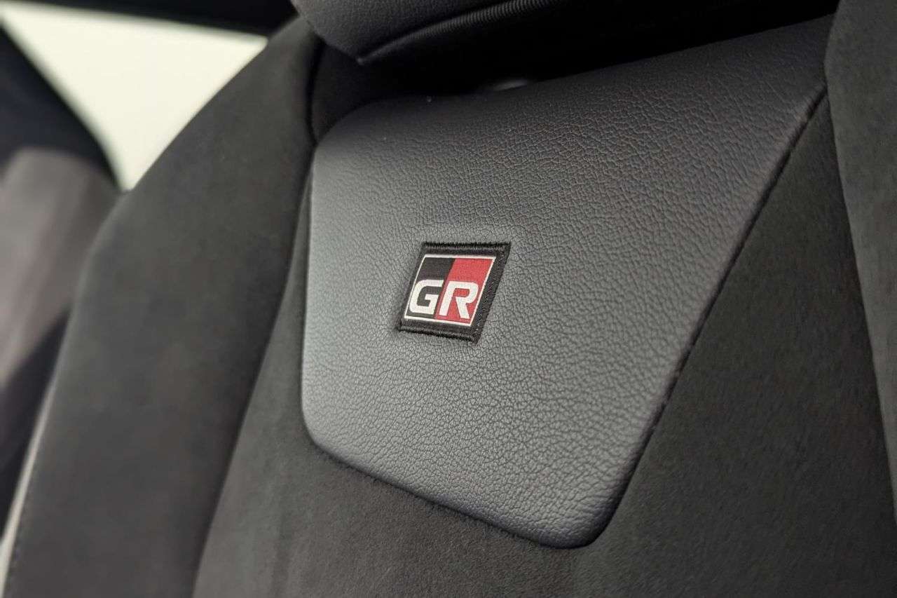 2022 TOYOTA C-HR 2022 TOYOTA C-HR