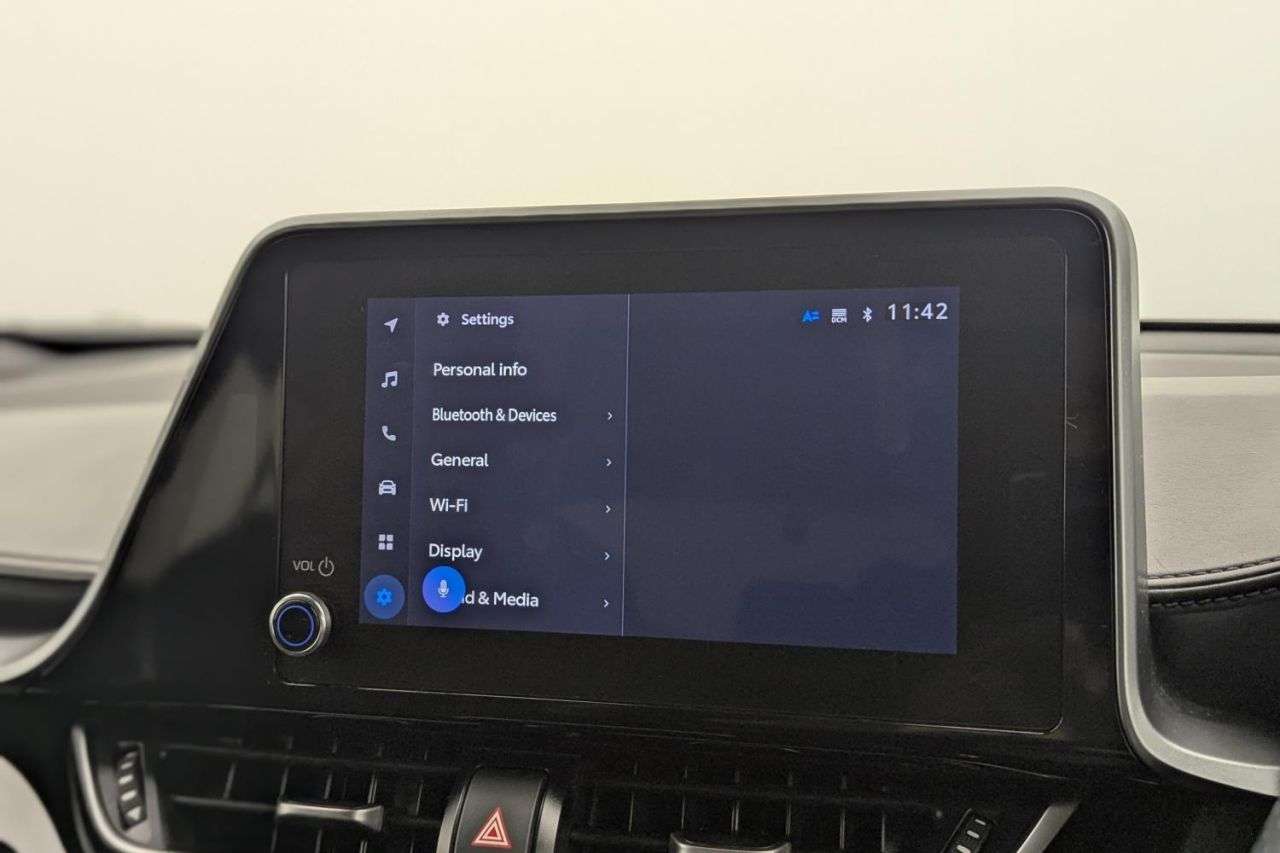 2022 TOYOTA C-HR 2022 TOYOTA C-HR