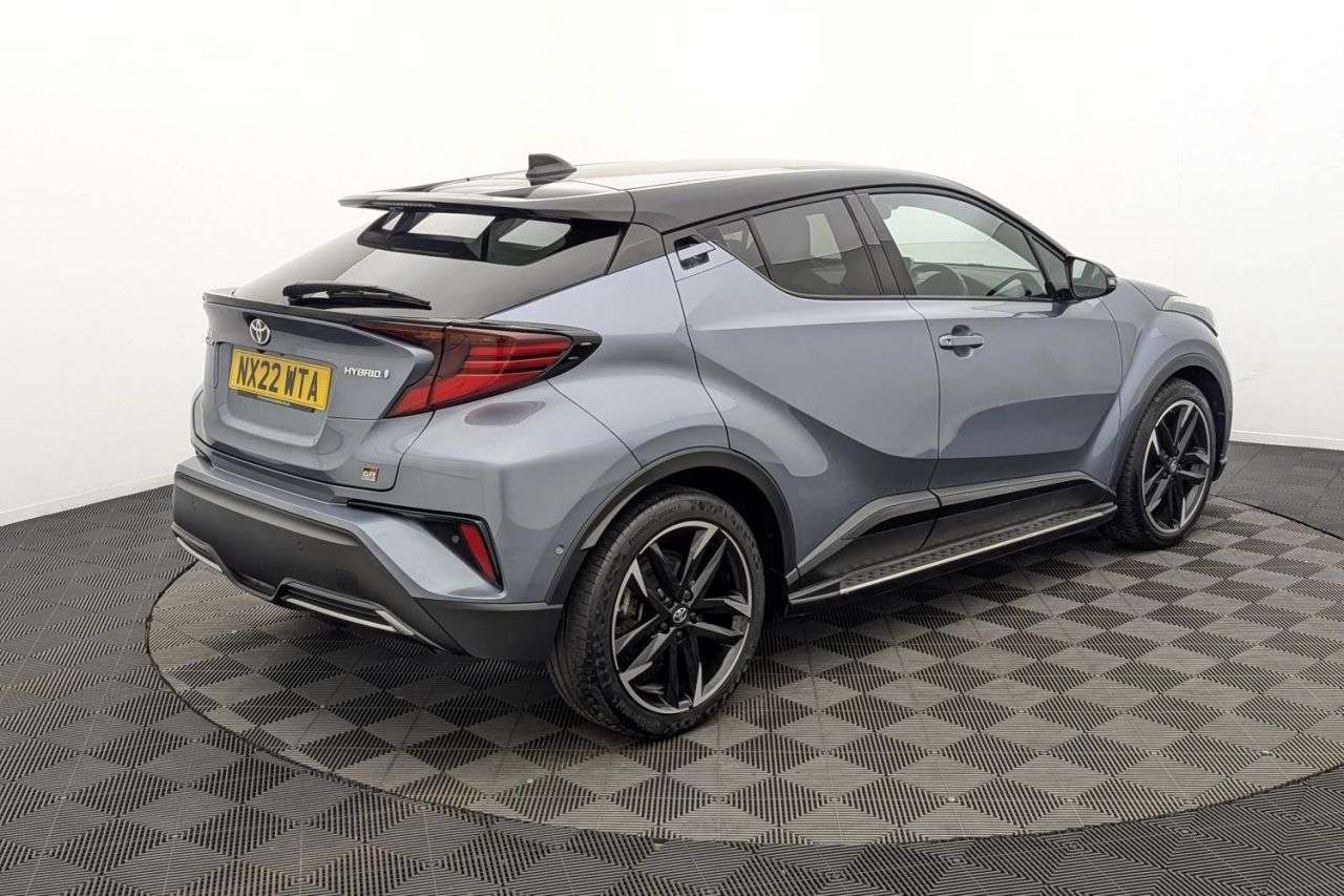 2022 TOYOTA C-HR 2022 TOYOTA C-HR