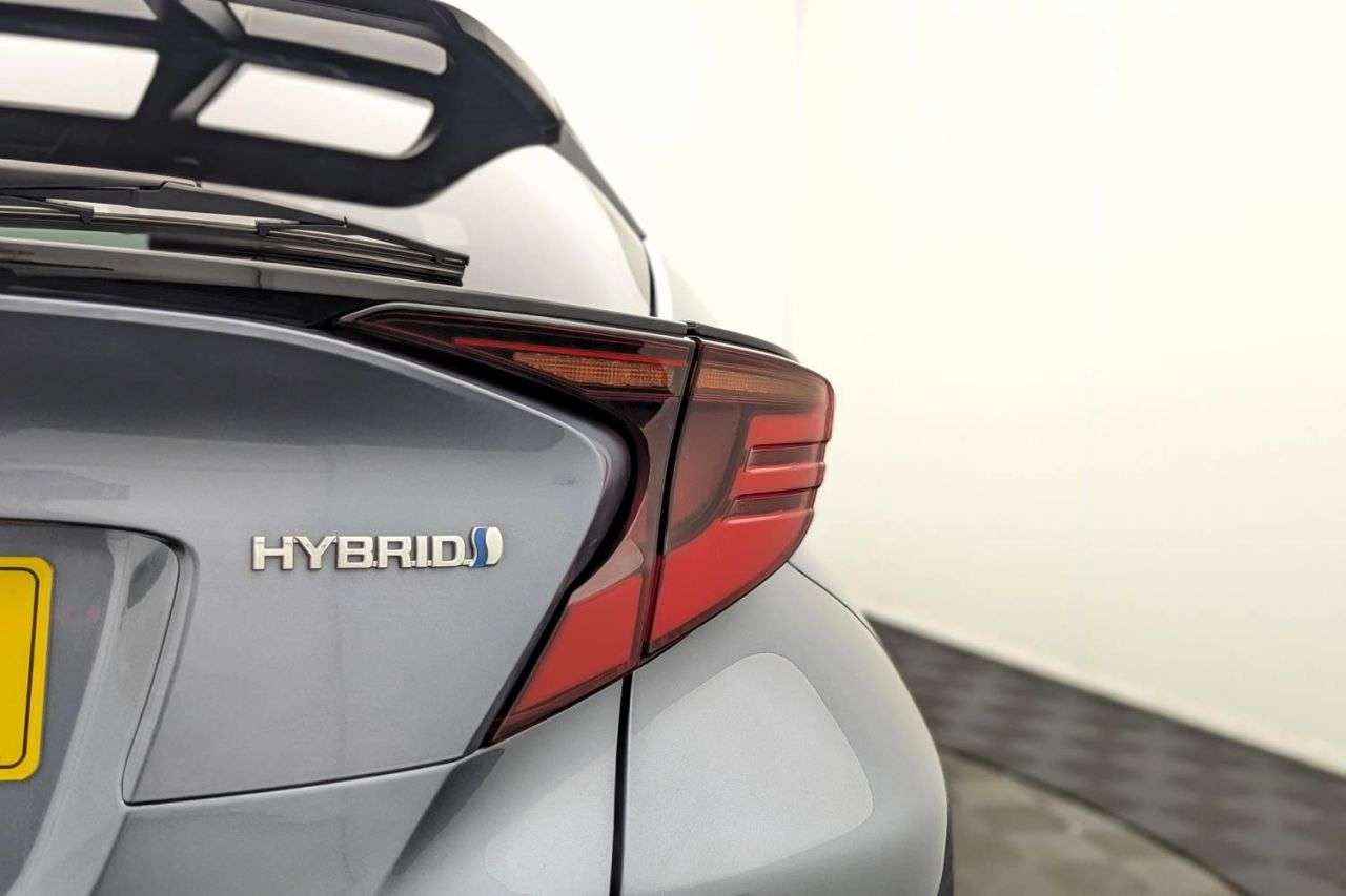 2022 TOYOTA C-HR 2022 TOYOTA C-HR