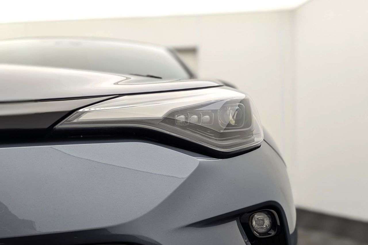 2022 TOYOTA C-HR 2022 TOYOTA C-HR