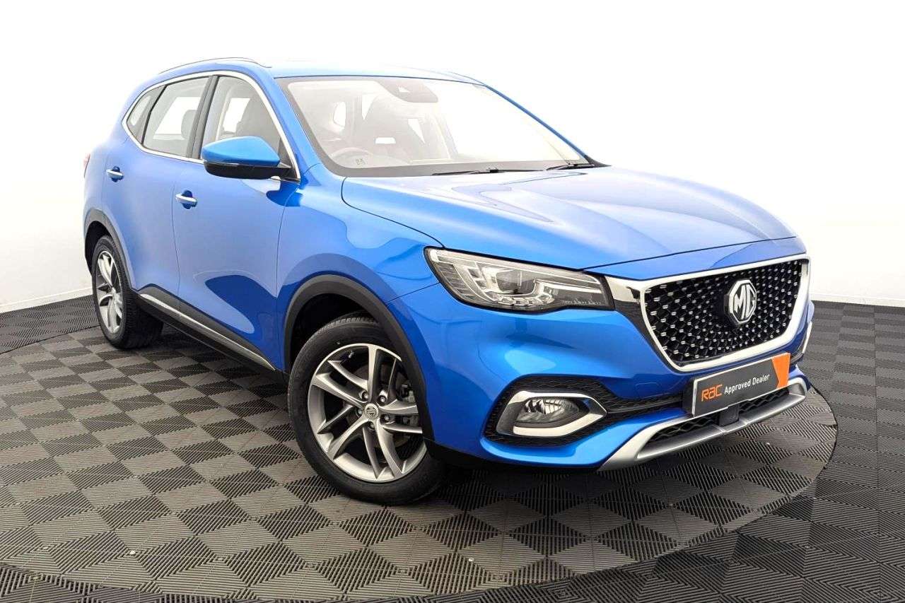 A 2021 MG MG HS 1.5 T-GDI Exclusive SUV 5dr Petrol Manual Euro 6 (s/s) (162 ps) A 2021 MG MG HS 1.5 T-GDI Exclusive SUV 5dr Petrol Manual Euro 6 (s/s) (162 ps)
