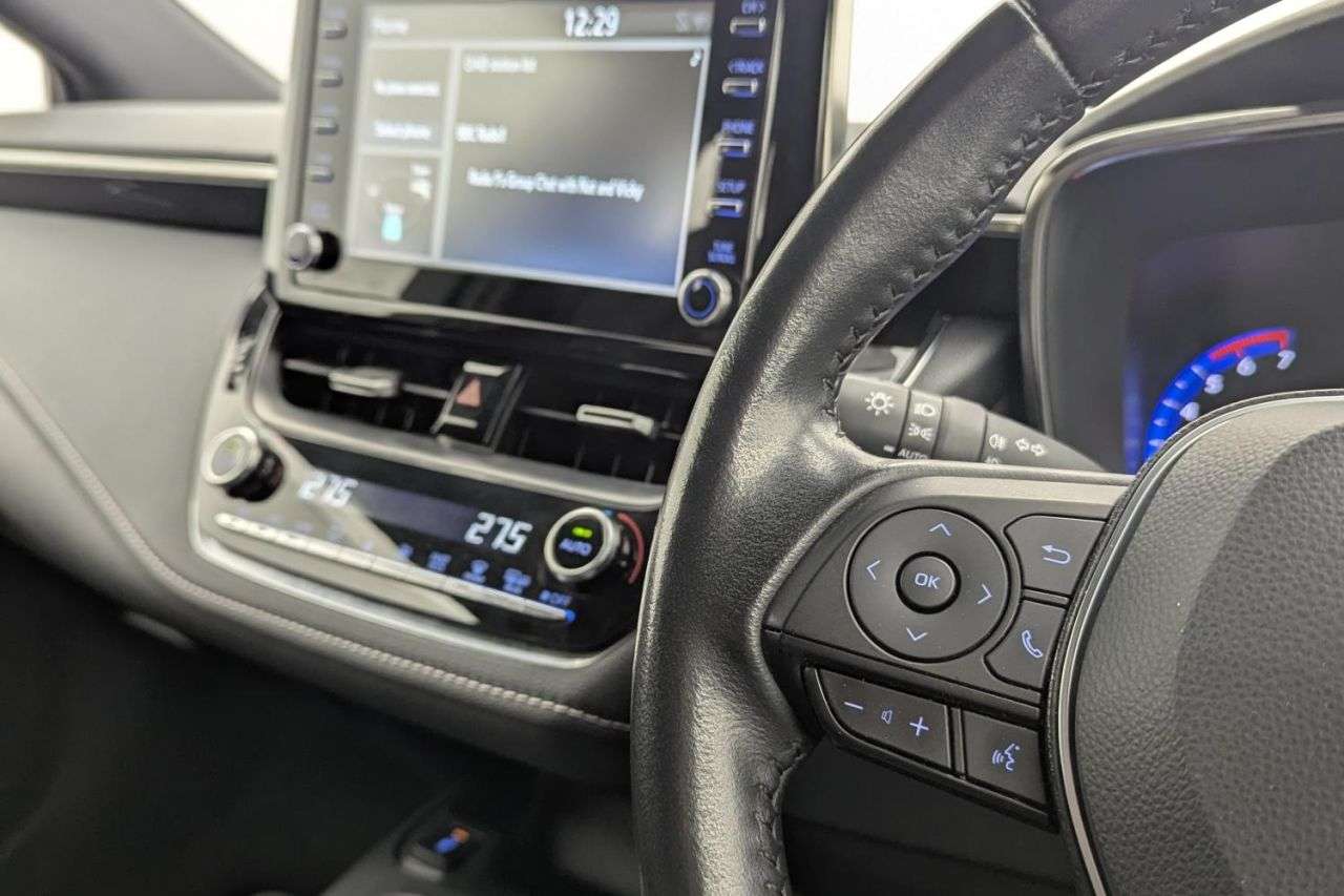 2021 TOYOTA COROLLA 2021 TOYOTA COROLLA