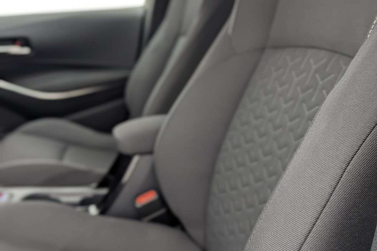 2021 TOYOTA COROLLA 2021 TOYOTA COROLLA