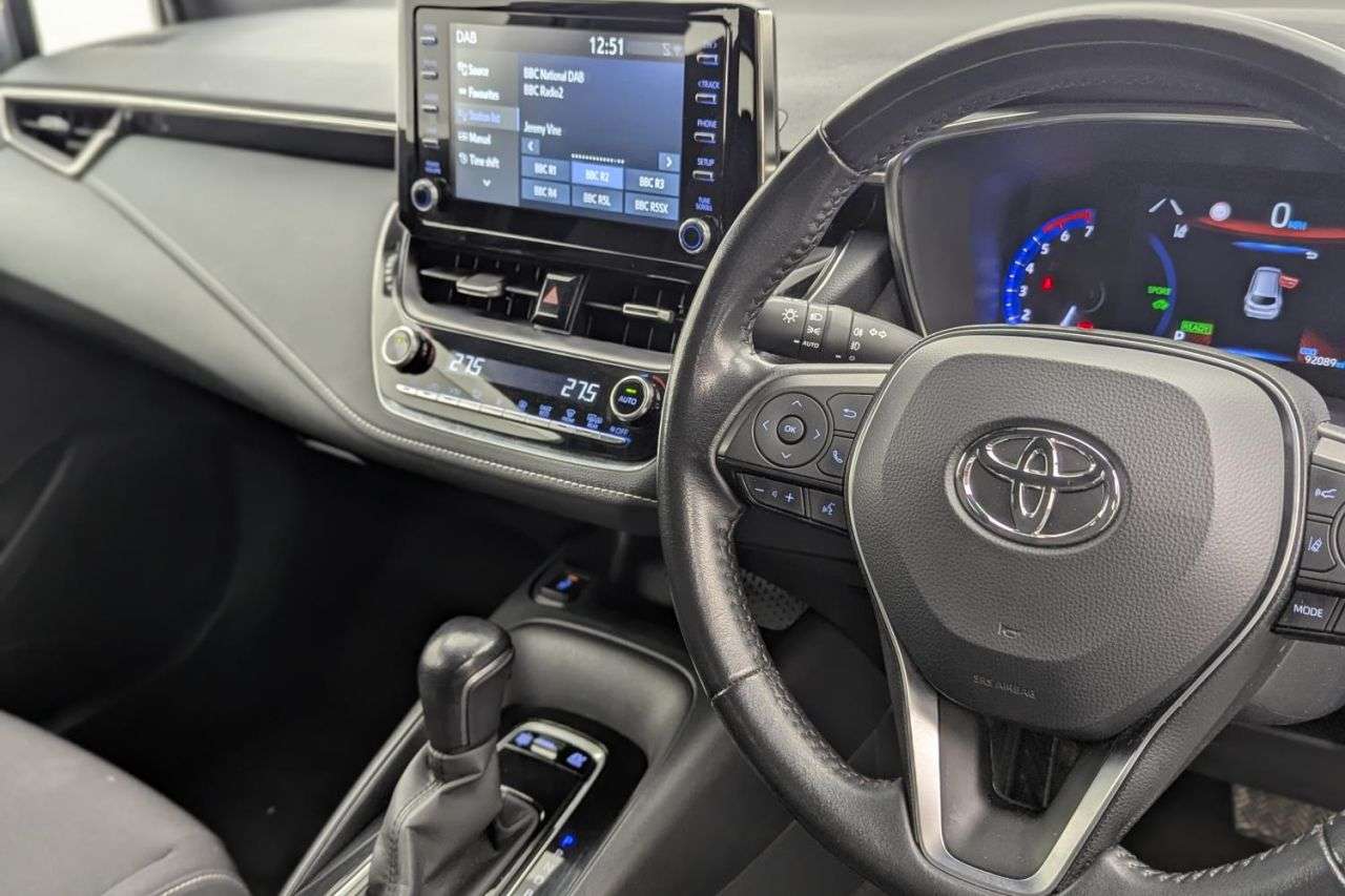 2021 TOYOTA COROLLA 2021 TOYOTA COROLLA