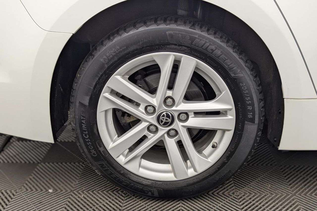 2021 TOYOTA COROLLA 2021 TOYOTA COROLLA