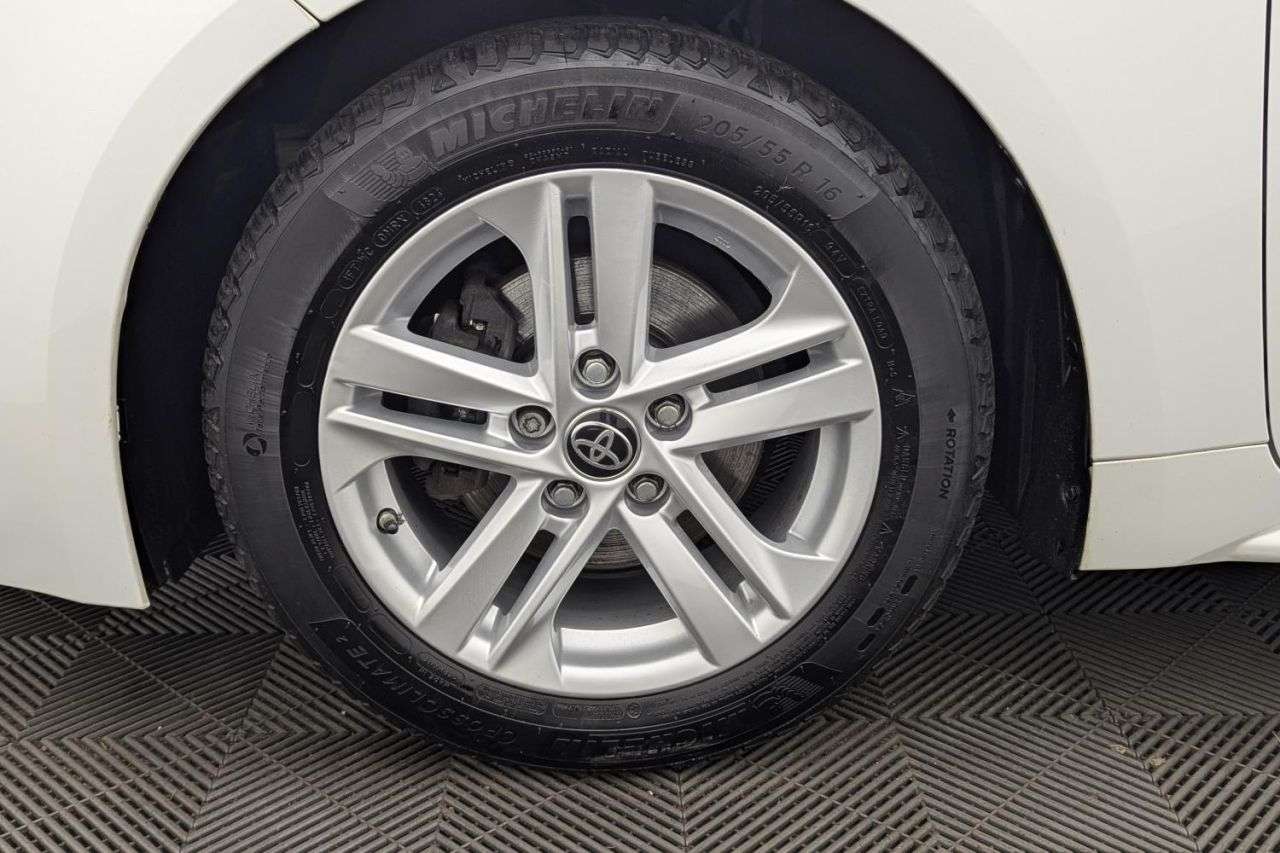 2021 TOYOTA COROLLA 2021 TOYOTA COROLLA