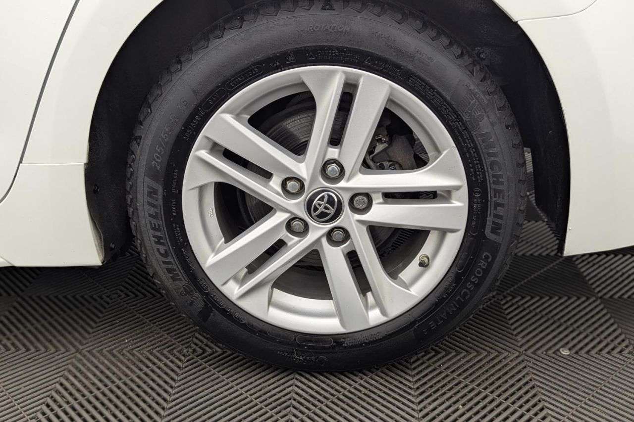 2021 TOYOTA COROLLA 2021 TOYOTA COROLLA