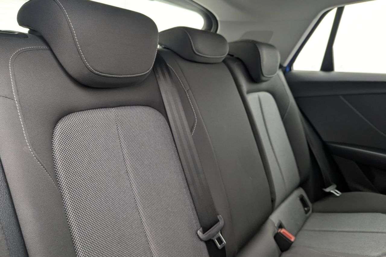 2017 AUDI Q2 2017 AUDI Q2