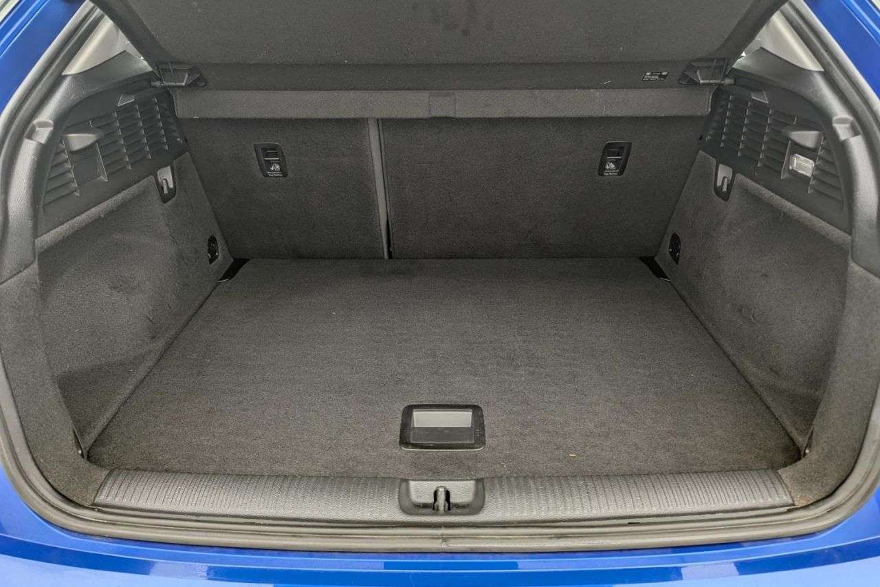 2017 AUDI Q2 2017 AUDI Q2