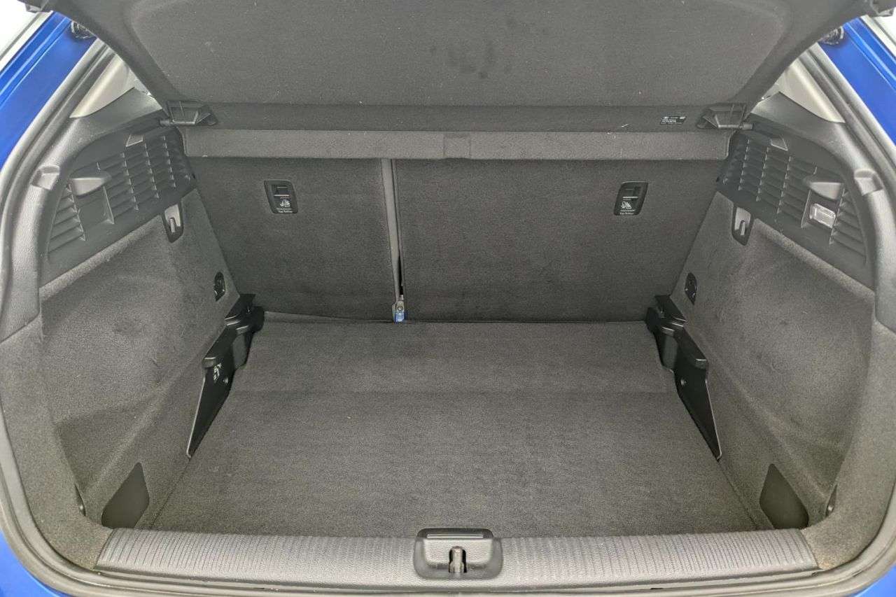 2017 AUDI Q2 2017 AUDI Q2