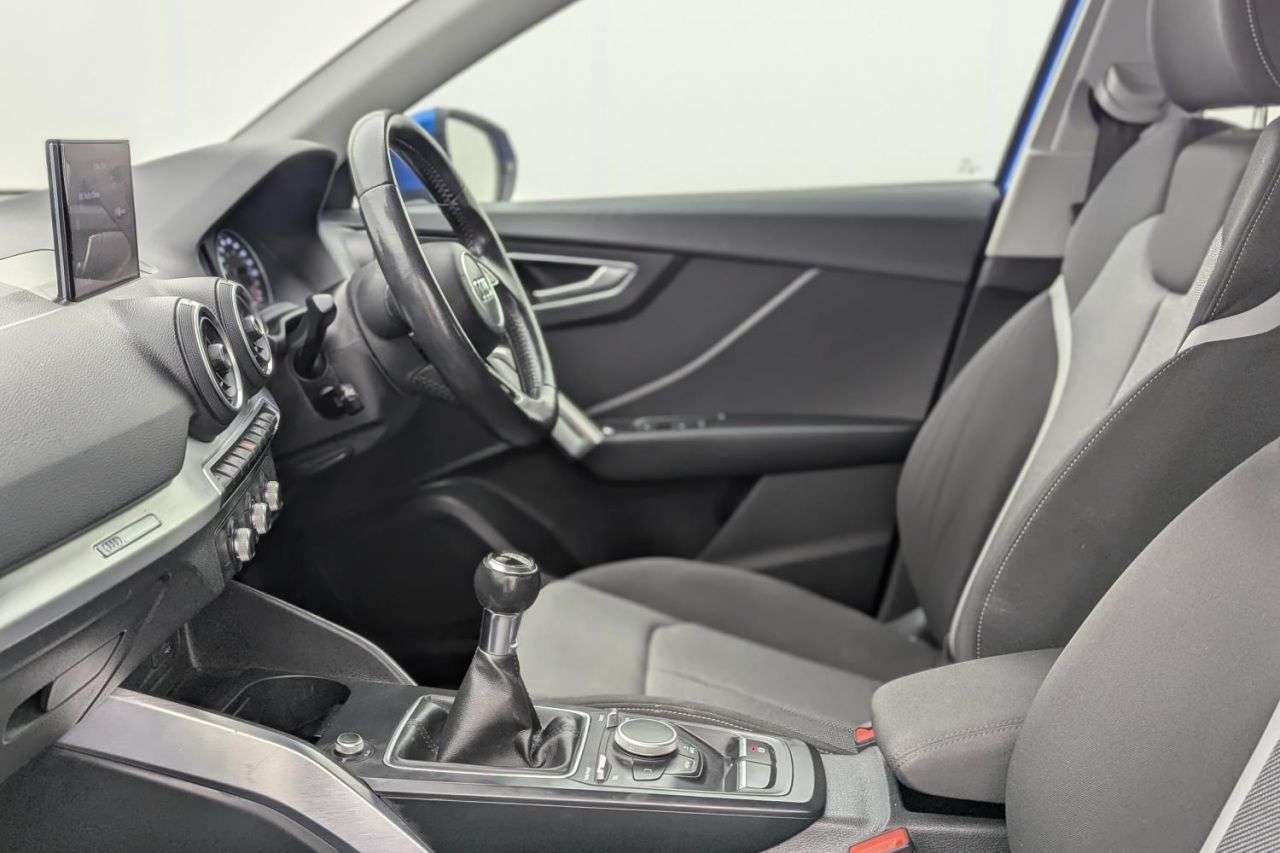 2017 AUDI Q2 2017 AUDI Q2