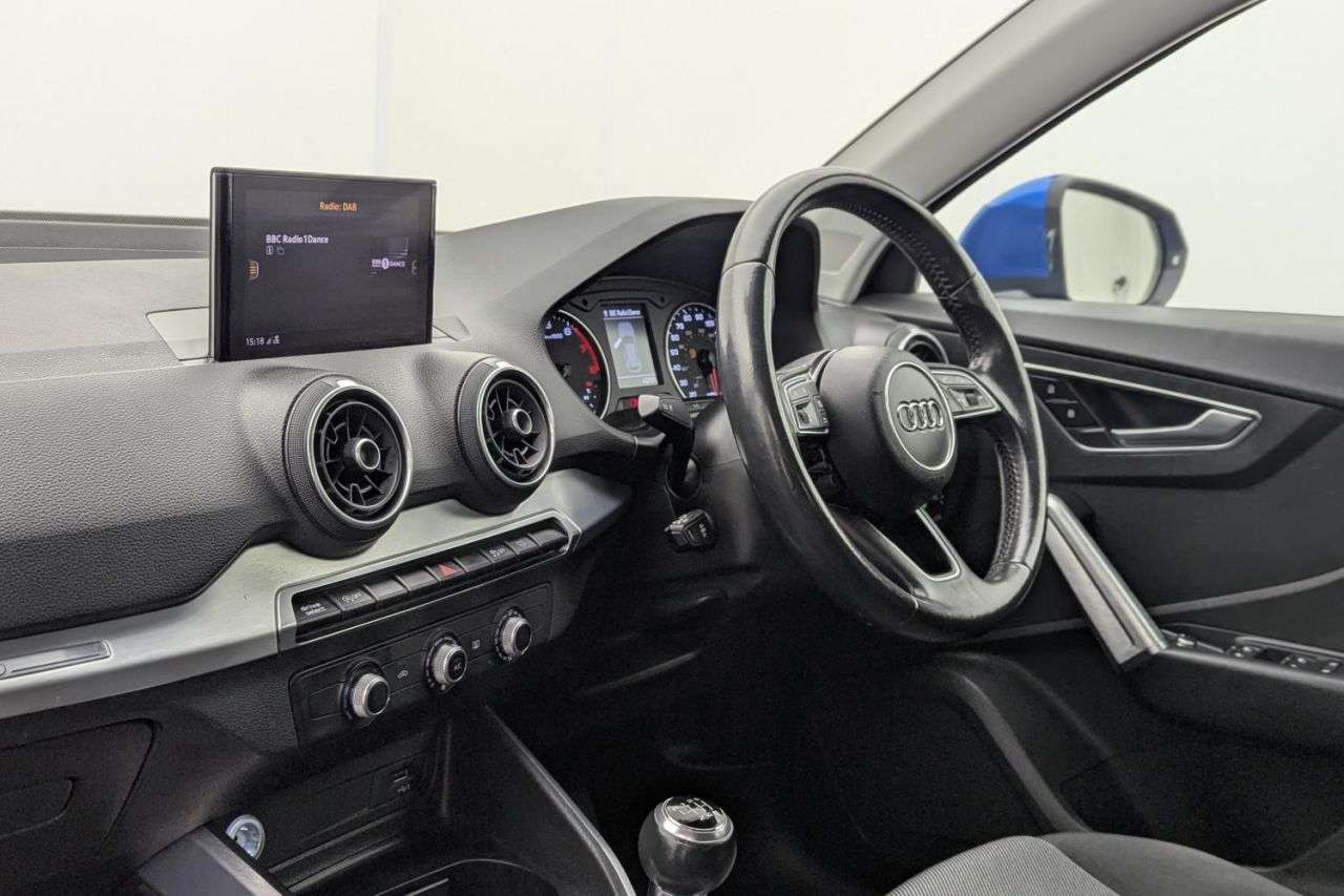 2017 AUDI Q2 2017 AUDI Q2