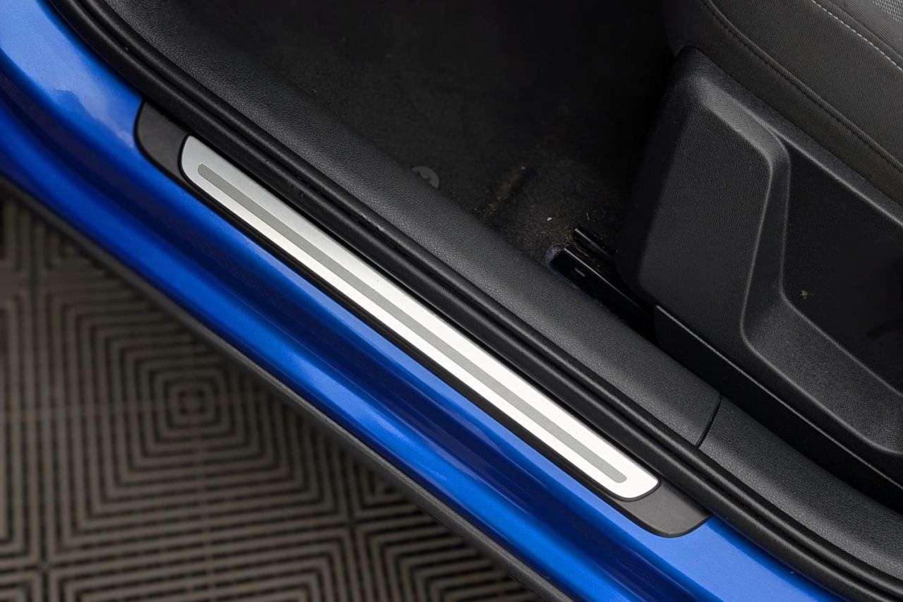 2017 AUDI Q2 2017 AUDI Q2