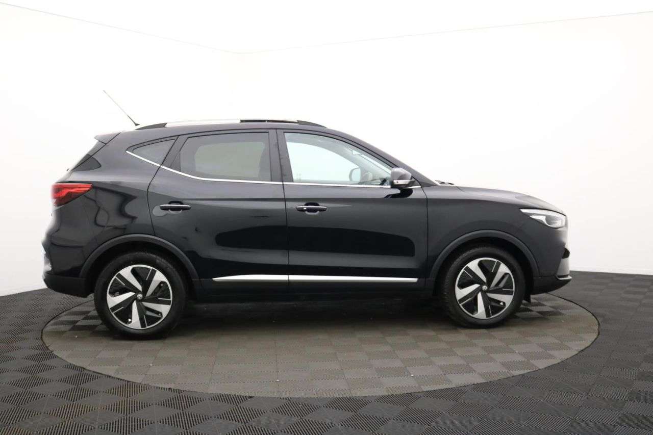 A 2022 MG MG ZS 72.6kWh Trophy Long Range SUV 5dr Electric Auto (156 ps) Award Winning 5 St A 2022 MG MG ZS 72.6kWh Trophy Long Range SUV 5dr Electric Auto (156 ps) Award Winning 5 St