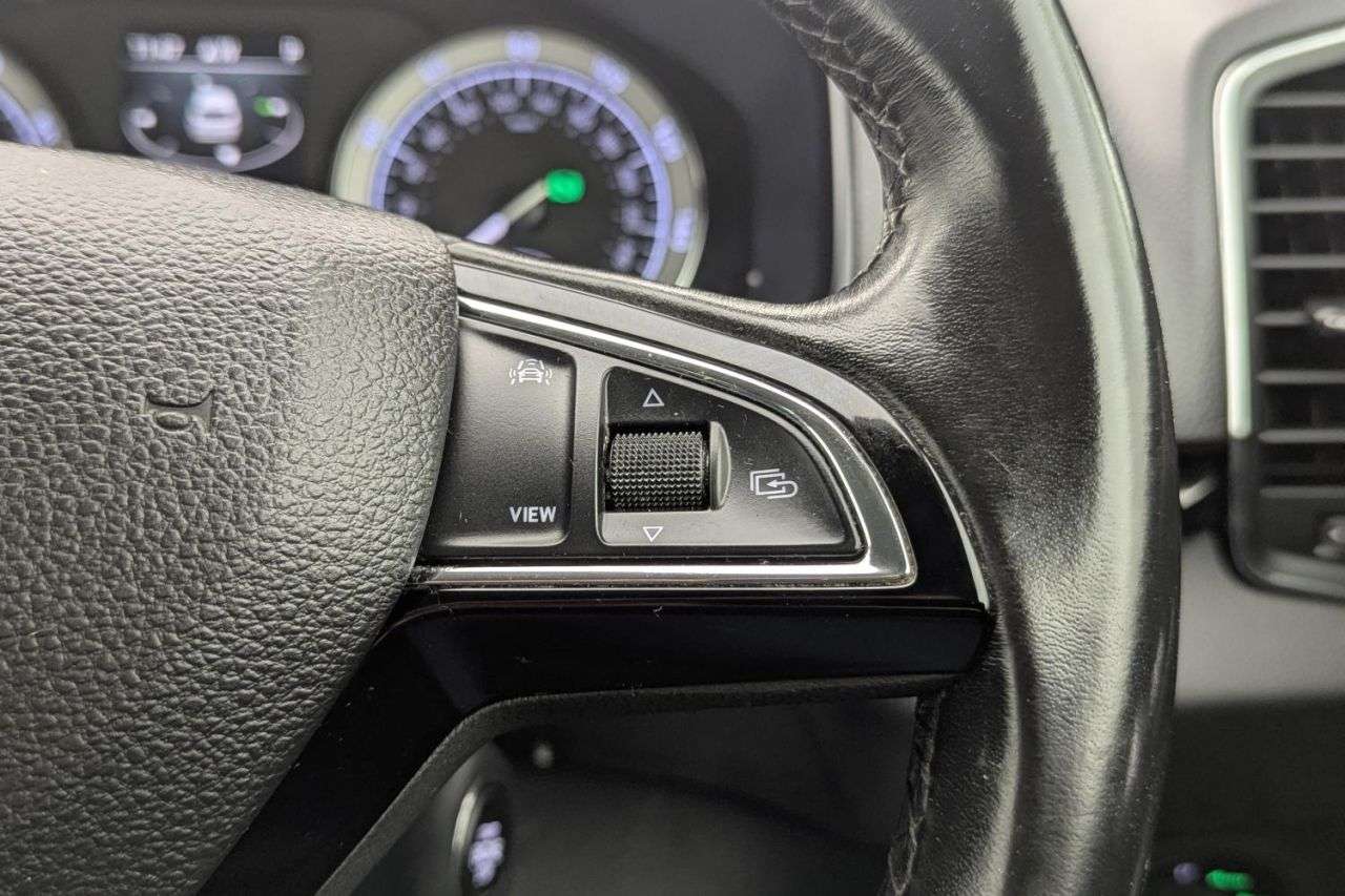 2020 SKODA KAROQ 2020 SKODA KAROQ