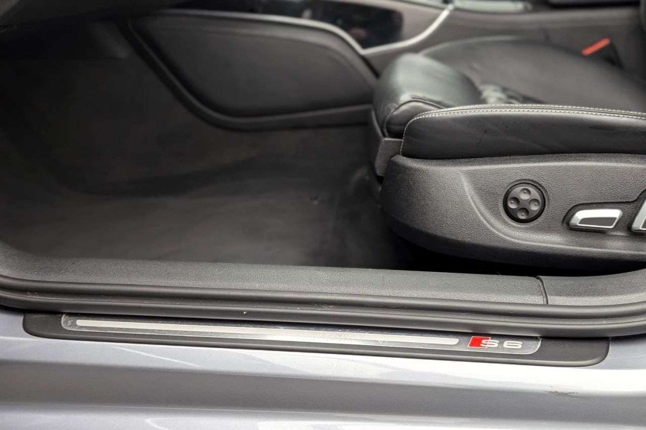 2018 AUDI S6 AVANT 2018 AUDI S6 AVANT