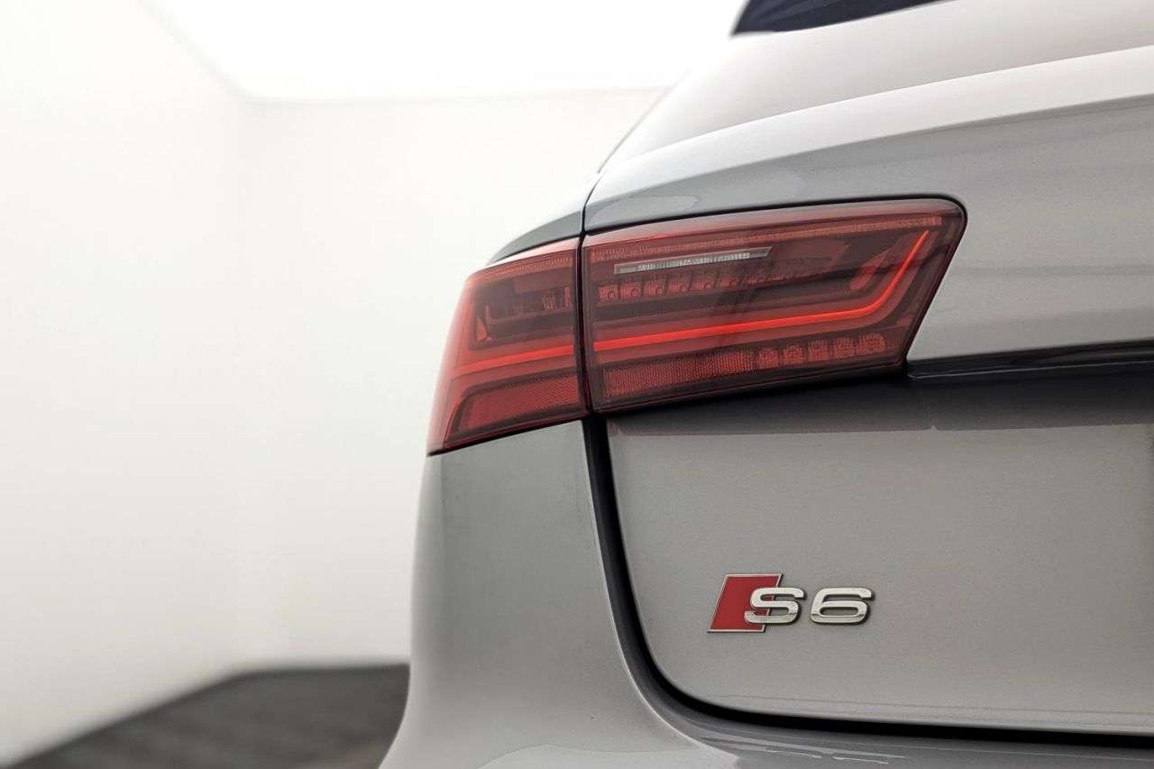 2018 AUDI S6 AVANT 2018 AUDI S6 AVANT