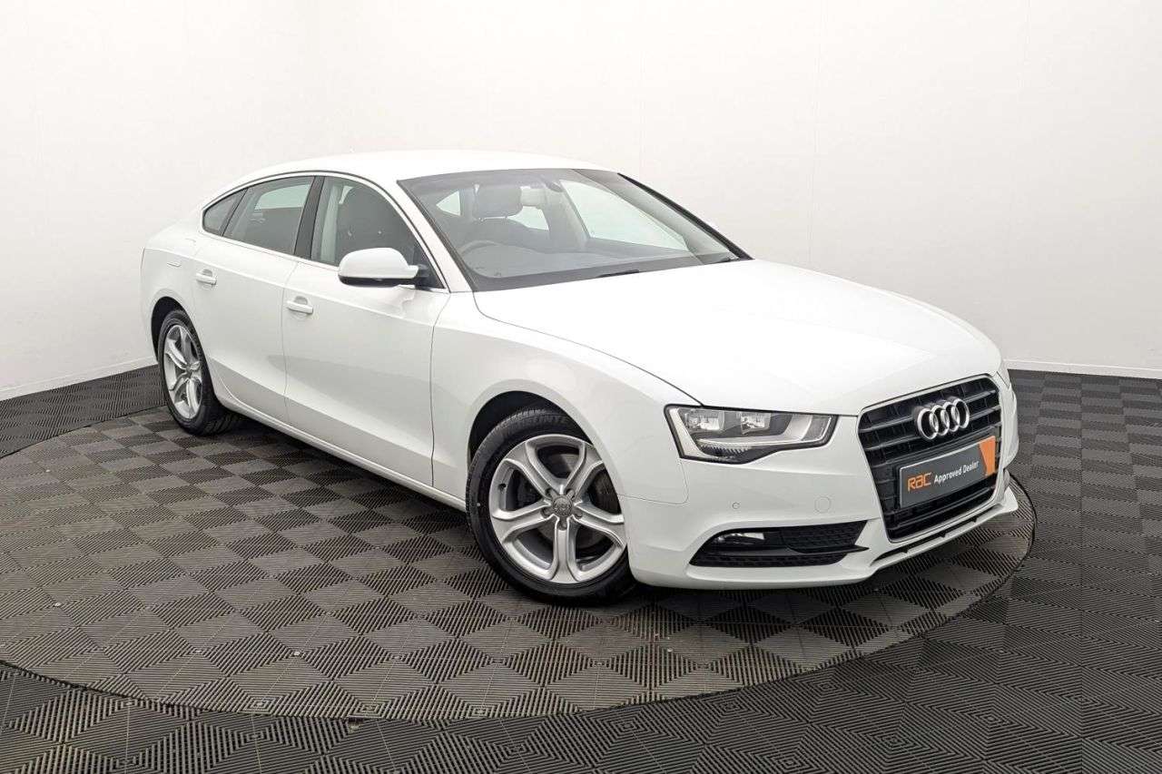 A 2015 AUDI A5 2.0 TDI SE Sportback 5dr Diesel Multitronic Euro 5 (s/s) (177 ps) Award Win A 2015 AUDI A5 2.0 TDI SE Sportback 5dr Diesel Multitronic Euro 5 (s/s) (177 ps) Award Win