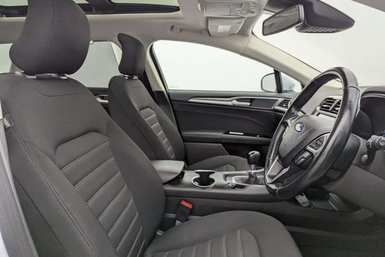 A 2021 FORD MONDEO 2.0 EcoBlue Zetec Edition Estate 5dr Diesel Manual Euro 6 (s/s) (150 ps) Aw A 2021 FORD MONDEO 2.0 EcoBlue Zetec Edition Estate 5dr Diesel Manual Euro 6 (s/s) (150 ps) Aw