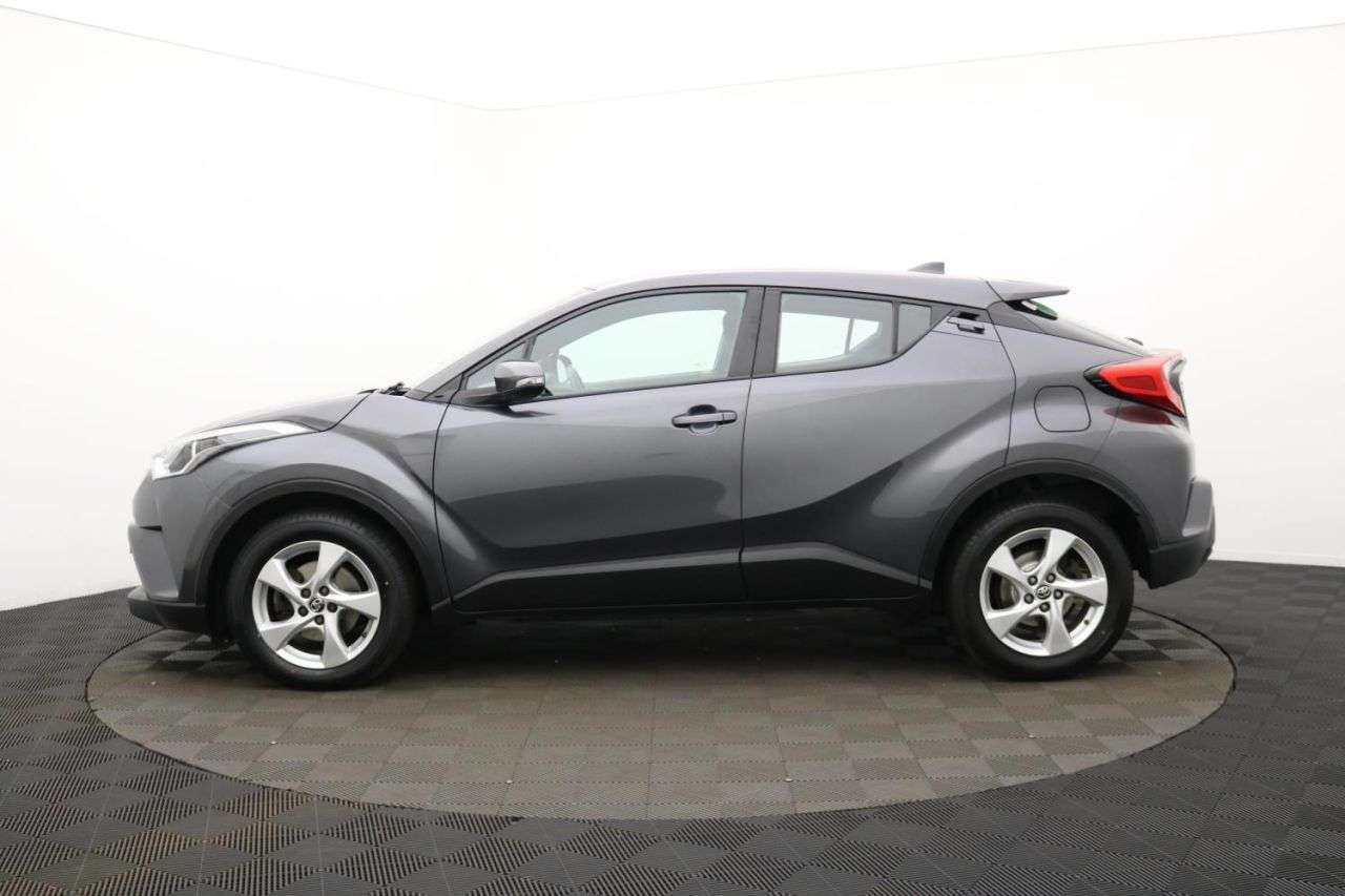 2018 TOYOTA C-HR 2018 TOYOTA C-HR
