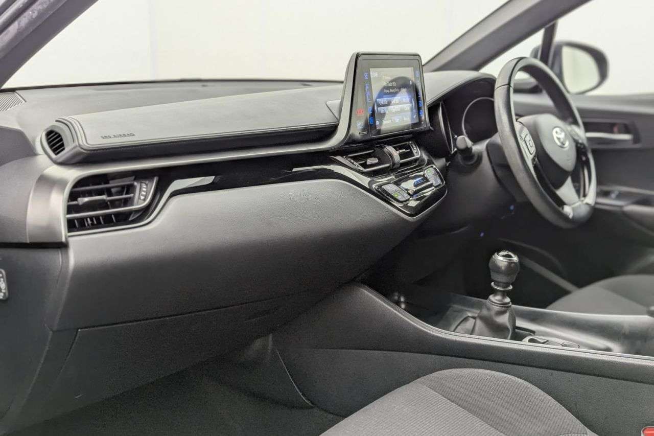 2018 TOYOTA C-HR 2018 TOYOTA C-HR