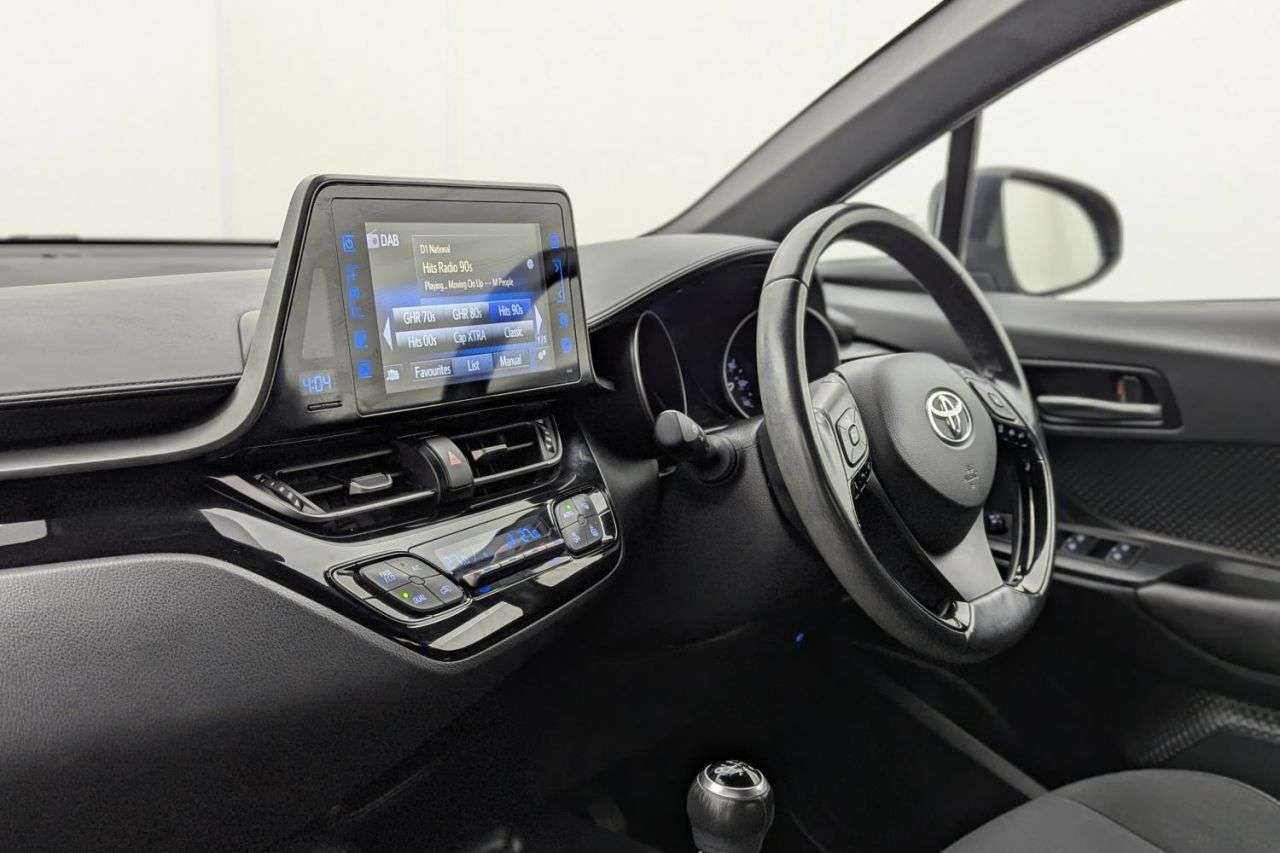 2018 TOYOTA C-HR 2018 TOYOTA C-HR