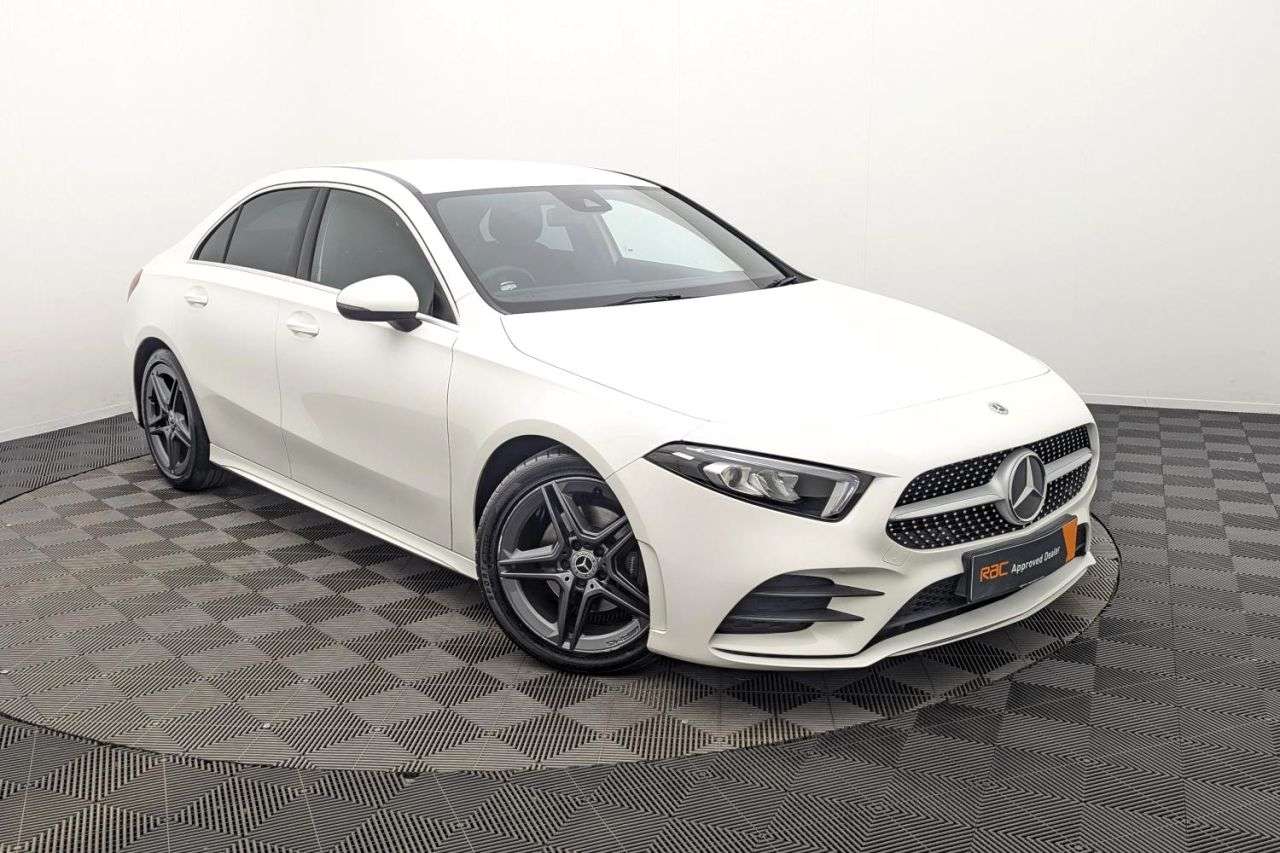 A 2020 MERCEDES-BENZ A-CLASS 1.3 A200 AMG Line Saloon 4dr Petrol 7G-DCT Euro 6 (s/s) (163 ps) Award Winn A 2020 MERCEDES-BENZ A-CLASS 1.3 A200 AMG Line Saloon 4dr Petrol 7G-DCT Euro 6 (s/s) (163 ps) Award Winn