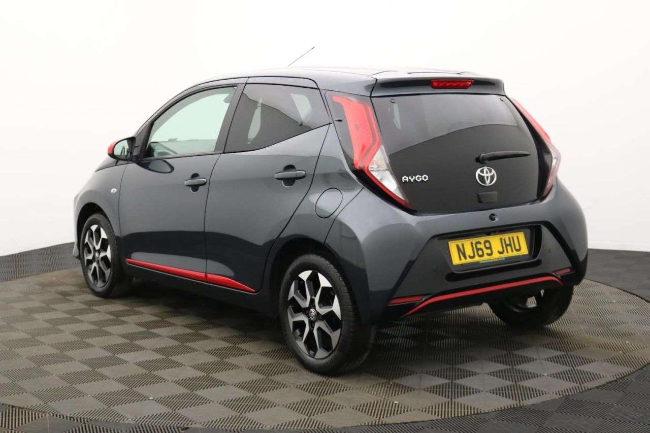 2019 TOYOTA AYGO 2019 TOYOTA AYGO