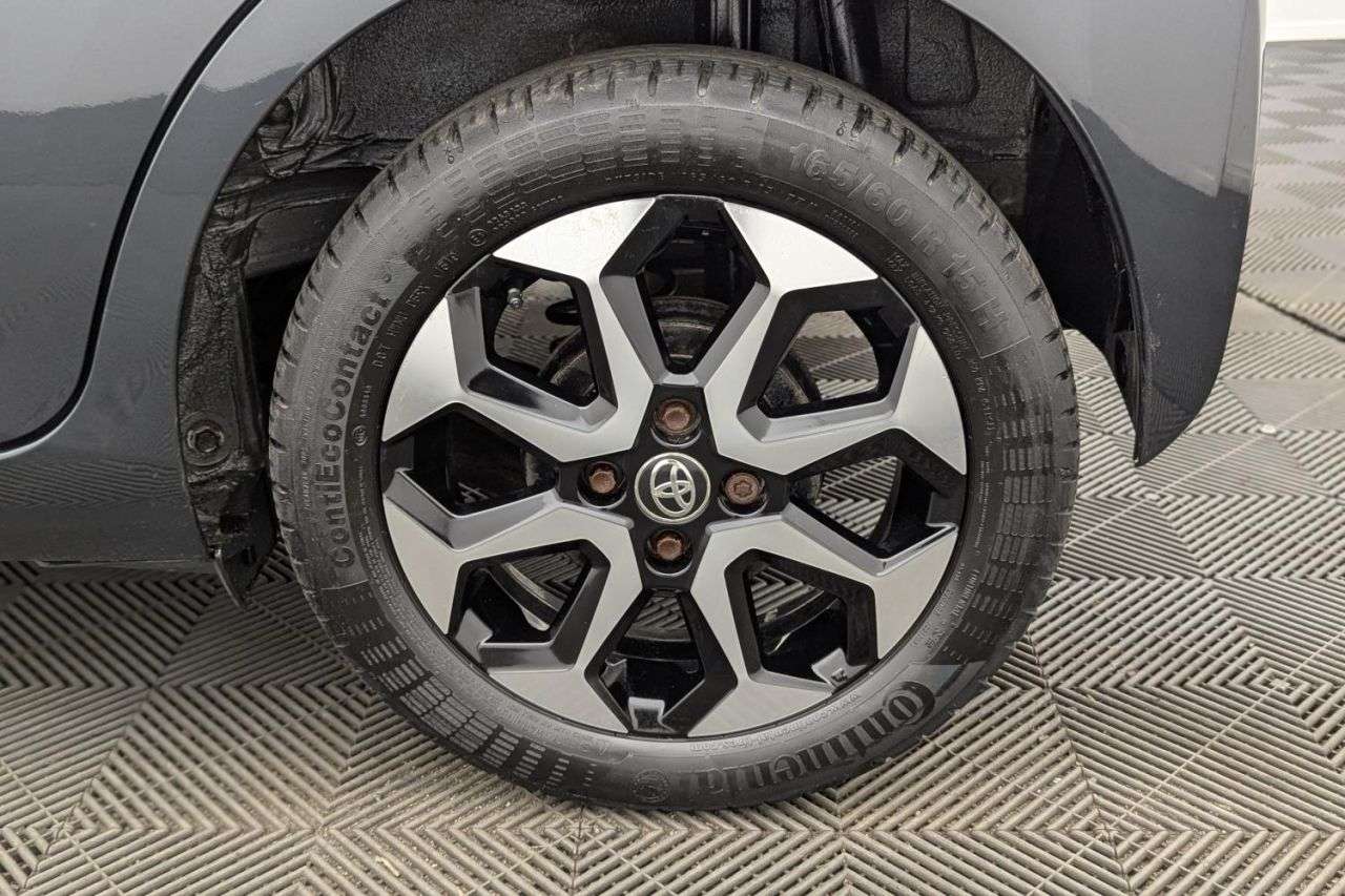 2019 TOYOTA AYGO 2019 TOYOTA AYGO