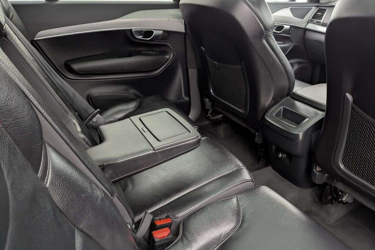 2019 VOLVO XC90 2019 VOLVO XC90