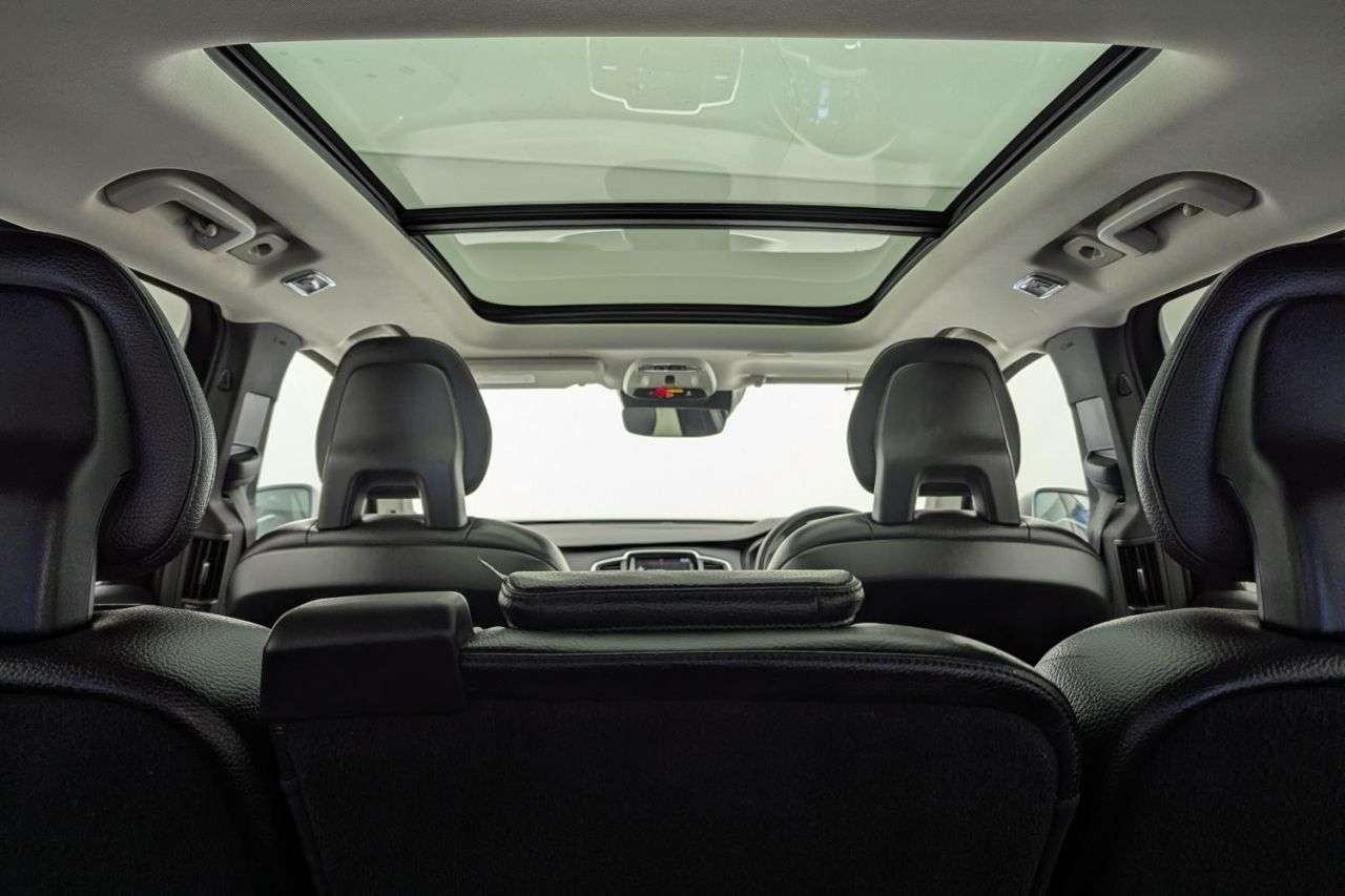 2019 VOLVO XC90 2019 VOLVO XC90