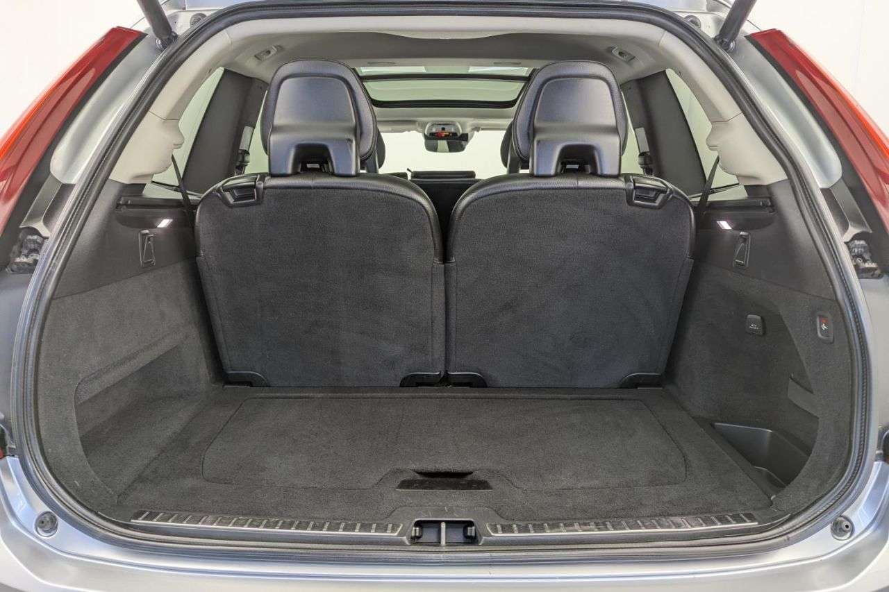 2019 VOLVO XC90 2019 VOLVO XC90