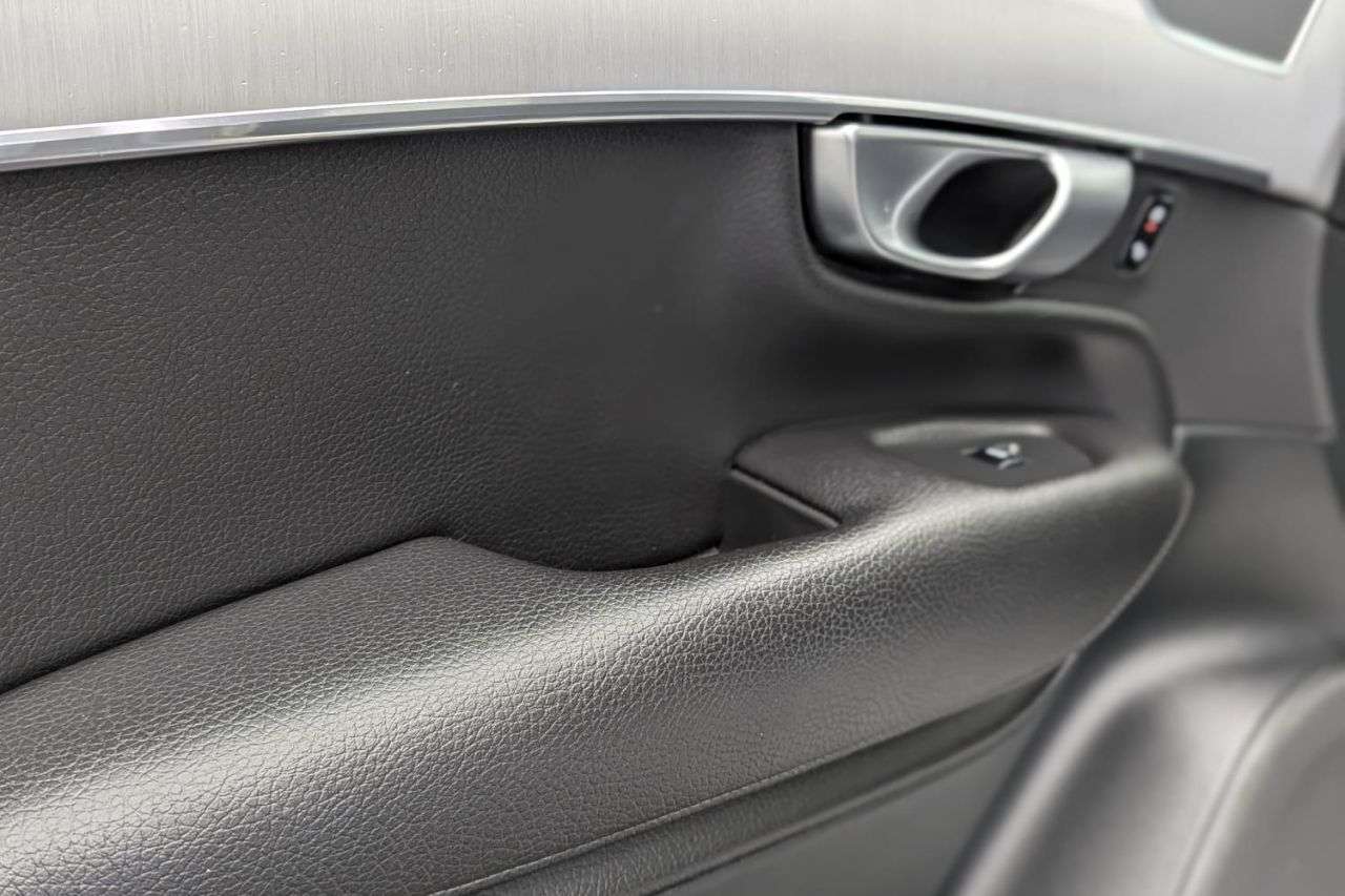 2019 VOLVO XC90 2019 VOLVO XC90