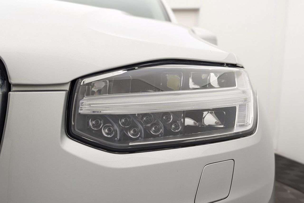 2019 VOLVO XC90 2019 VOLVO XC90