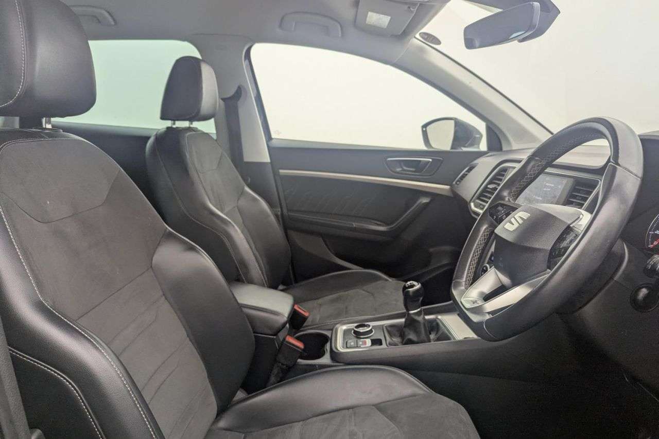 A 2021 SEAT ATECA 1.5 TSI EVO XPERIENCE SUV 5dr Petrol Manual Euro 6 (s/s) (150 ps) Award Win A 2021 SEAT ATECA 1.5 TSI EVO XPERIENCE SUV 5dr Petrol Manual Euro 6 (s/s) (150 ps) Award Win