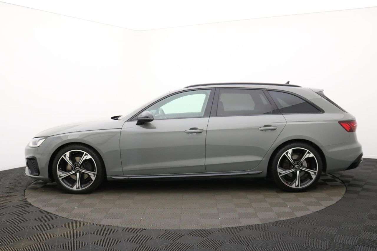 2022 AUDI A4 AVANT 2022 AUDI A4 AVANT
