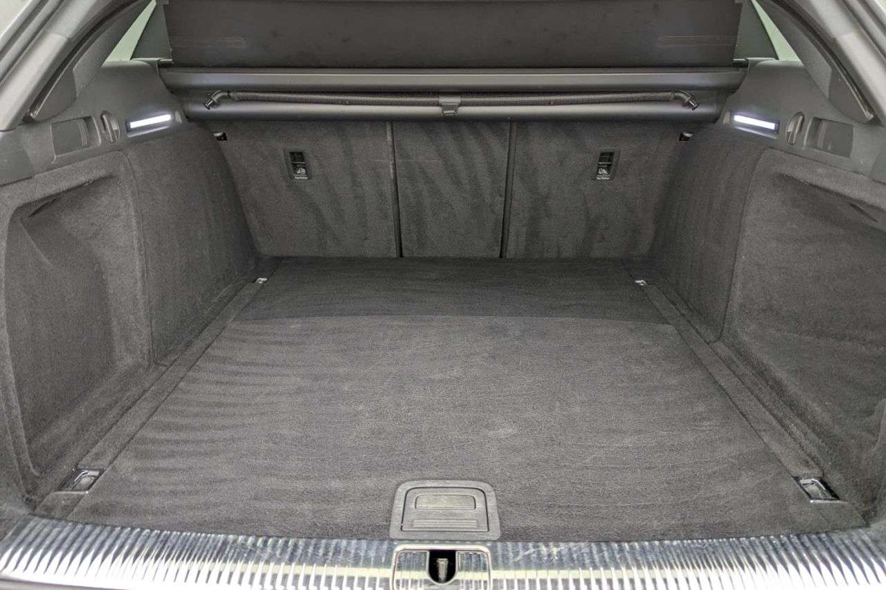 2022 AUDI A4 AVANT 2022 AUDI A4 AVANT