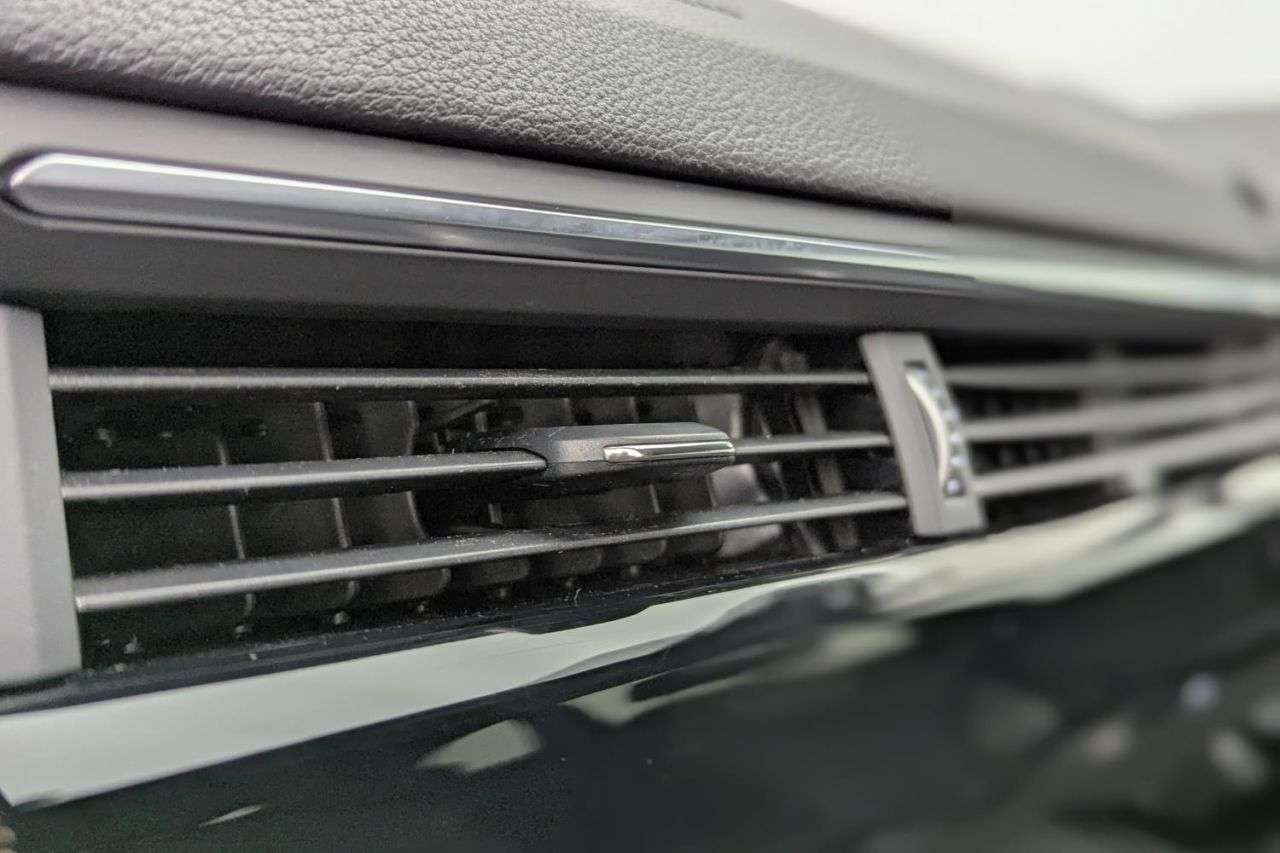 2022 AUDI A4 AVANT 2022 AUDI A4 AVANT