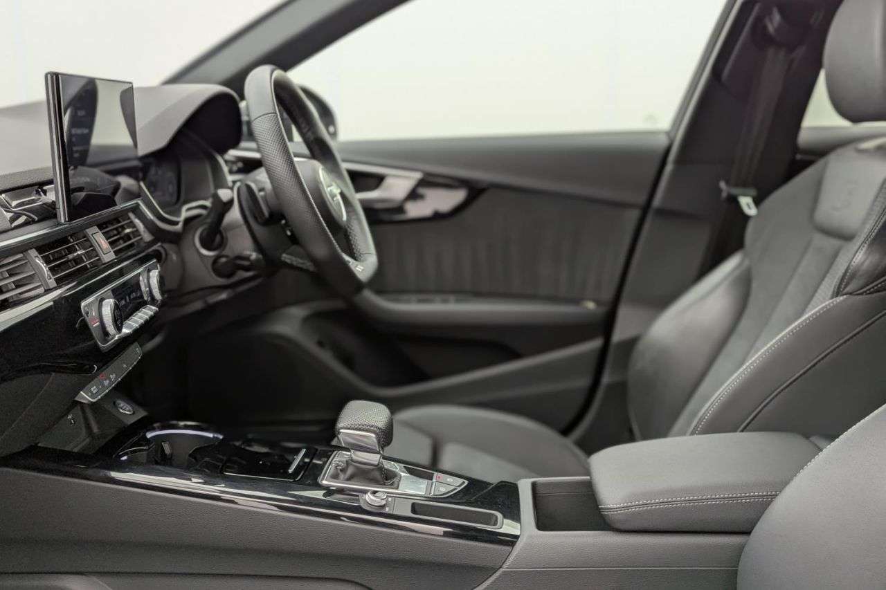 2022 AUDI A4 AVANT 2022 AUDI A4 AVANT