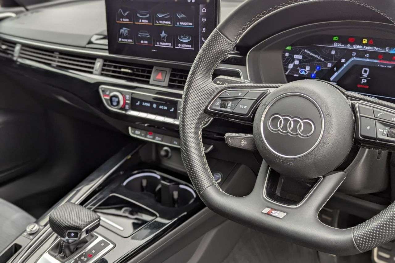 2022 AUDI A4 AVANT 2022 AUDI A4 AVANT