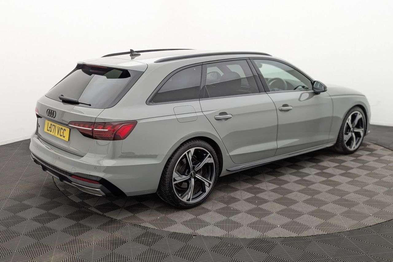 2022 AUDI A4 AVANT 2022 AUDI A4 AVANT