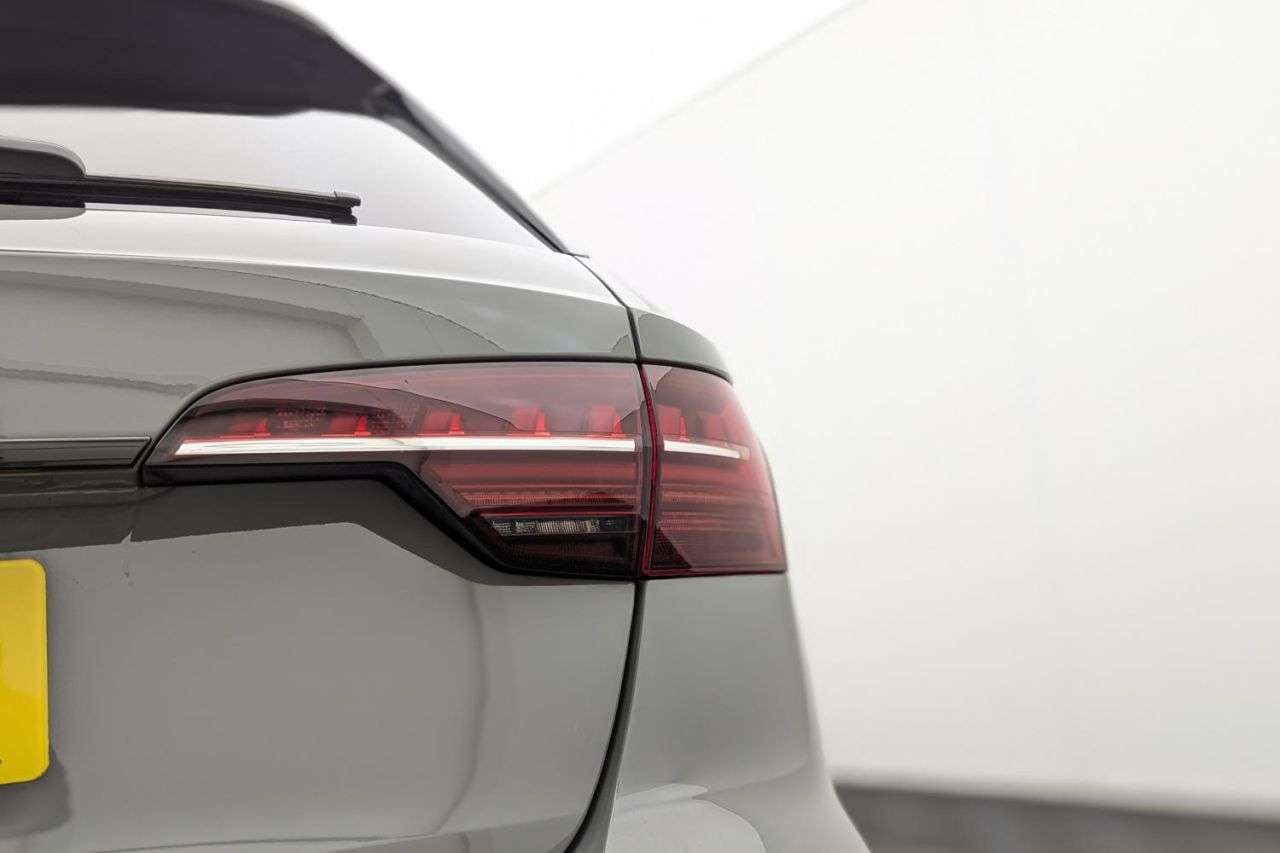 2022 AUDI A4 AVANT 2022 AUDI A4 AVANT