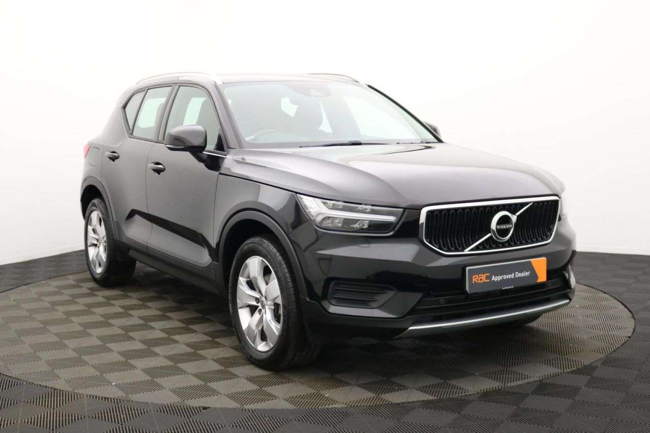 2018 VOLVO XC40 2018 VOLVO XC40