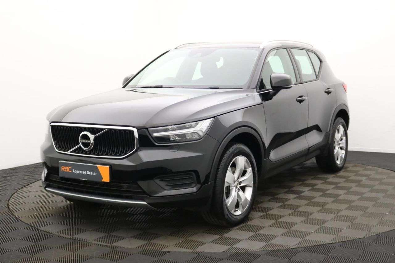2018 VOLVO XC40 2018 VOLVO XC40