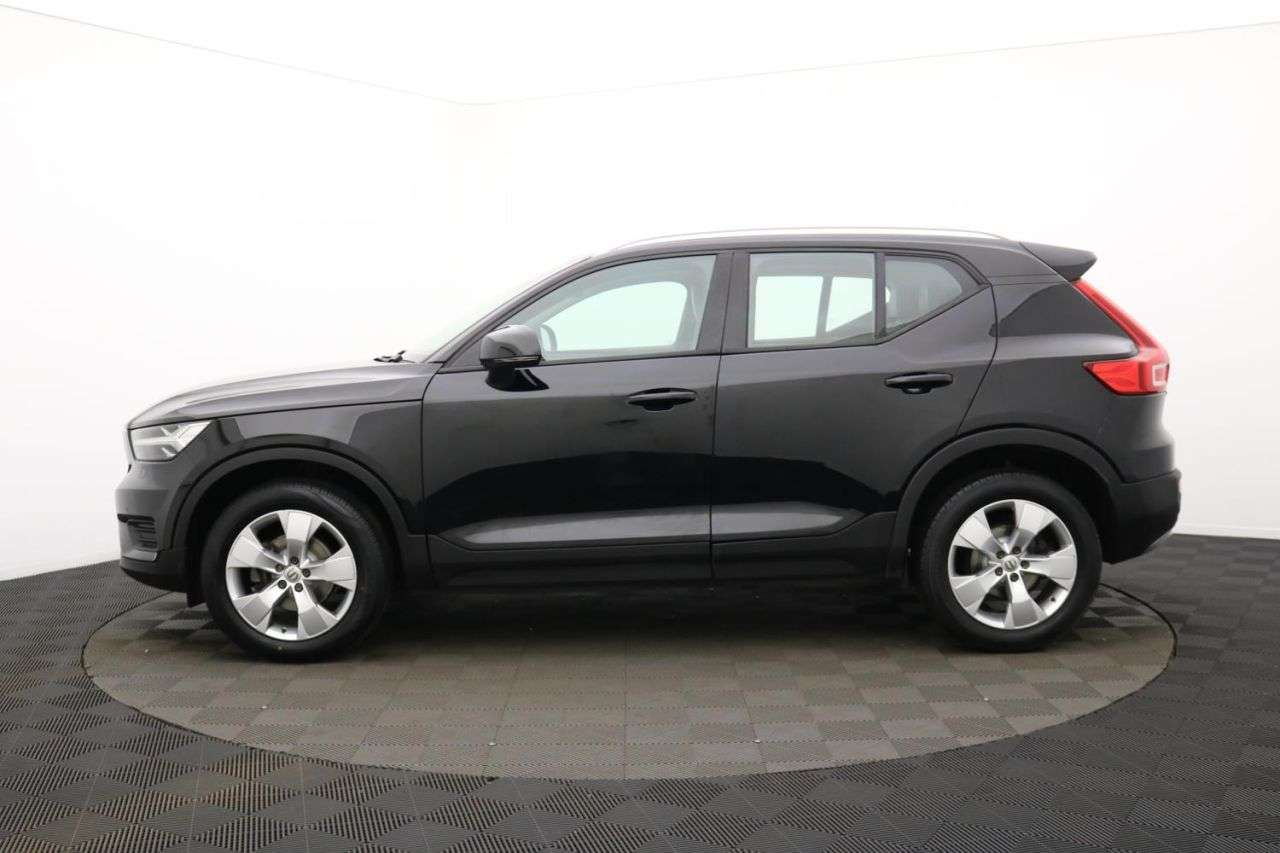 2018 VOLVO XC40 2018 VOLVO XC40