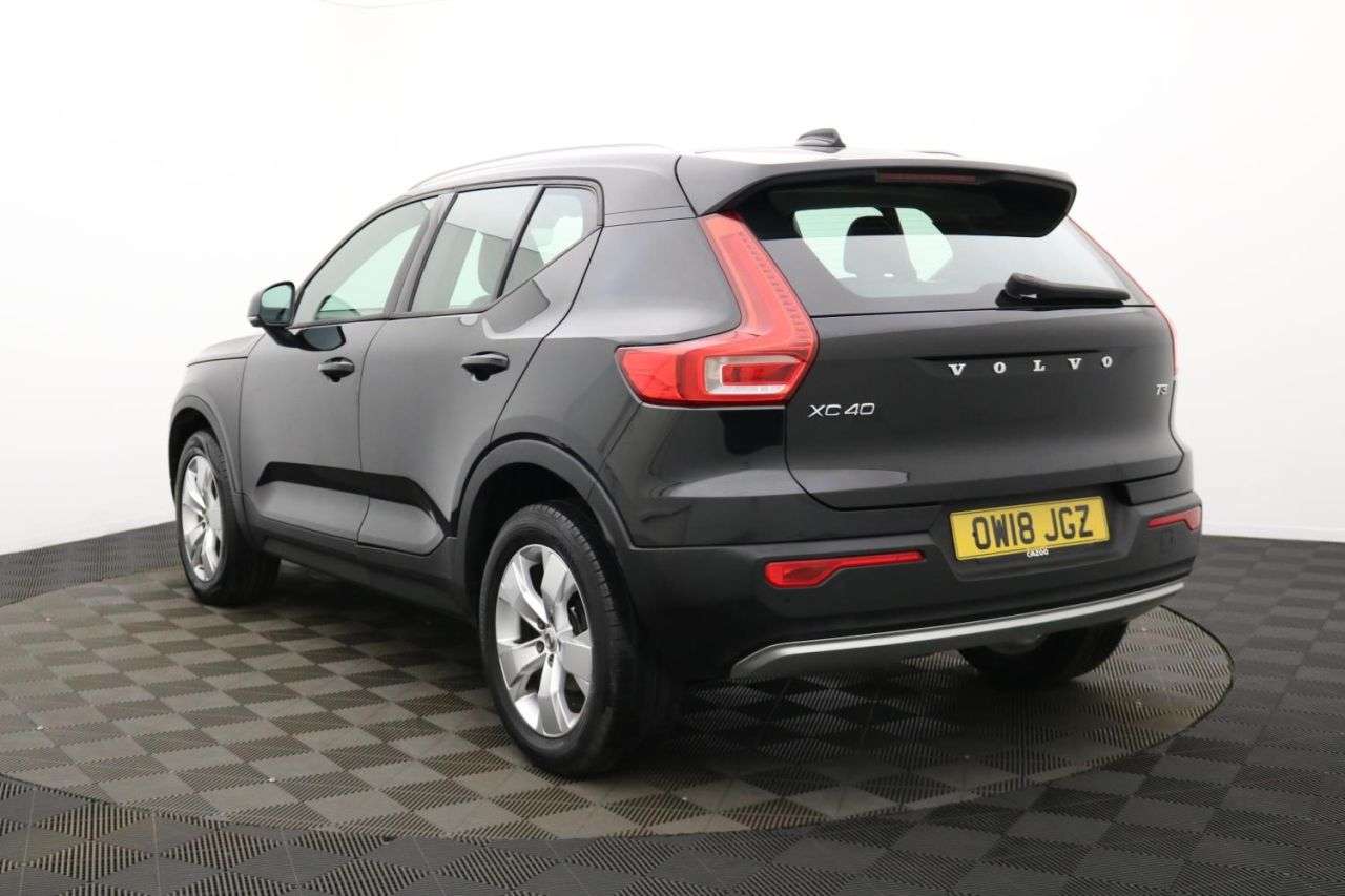 2018 VOLVO XC40 2018 VOLVO XC40