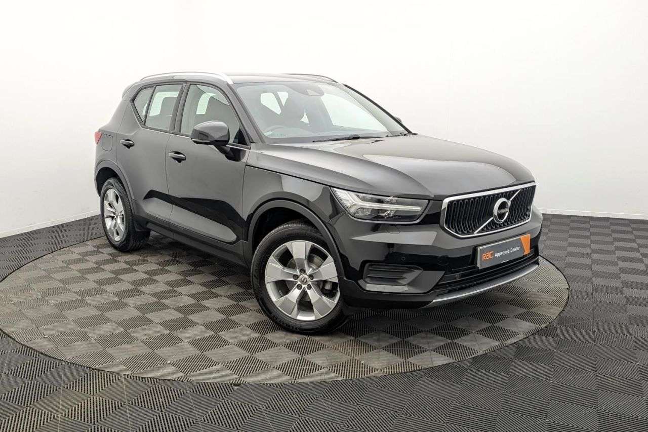 A 2018 VOLVO XC40 1.5 T3 Momentum SUV 5dr Petrol Manual Euro 6 (s/s) (156 ps) Award Winning 5 A 2018 VOLVO XC40 1.5 T3 Momentum SUV 5dr Petrol Manual Euro 6 (s/s) (156 ps) Award Winning 5