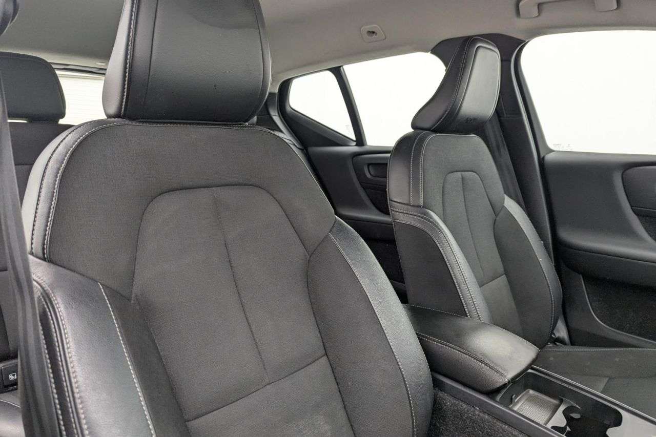 2018 VOLVO XC40 2018 VOLVO XC40